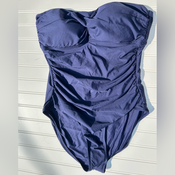 Draper James Swimsuit Navy Blue One Piece Bathing Twist Bandeau Size XL NWT - Picture 4 of 13